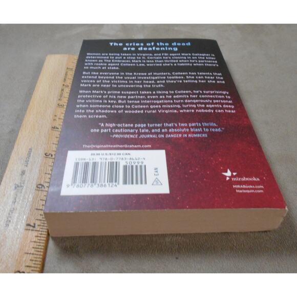 Sound of Darkness by Heather Graham Paperback 2022 Krewe of Hunters #36 - Picture 7 of 7